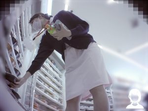 p524925c3ac1afad273