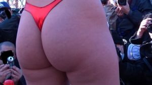 g718433