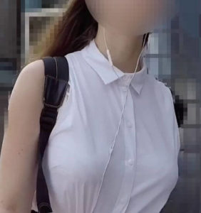 g733306