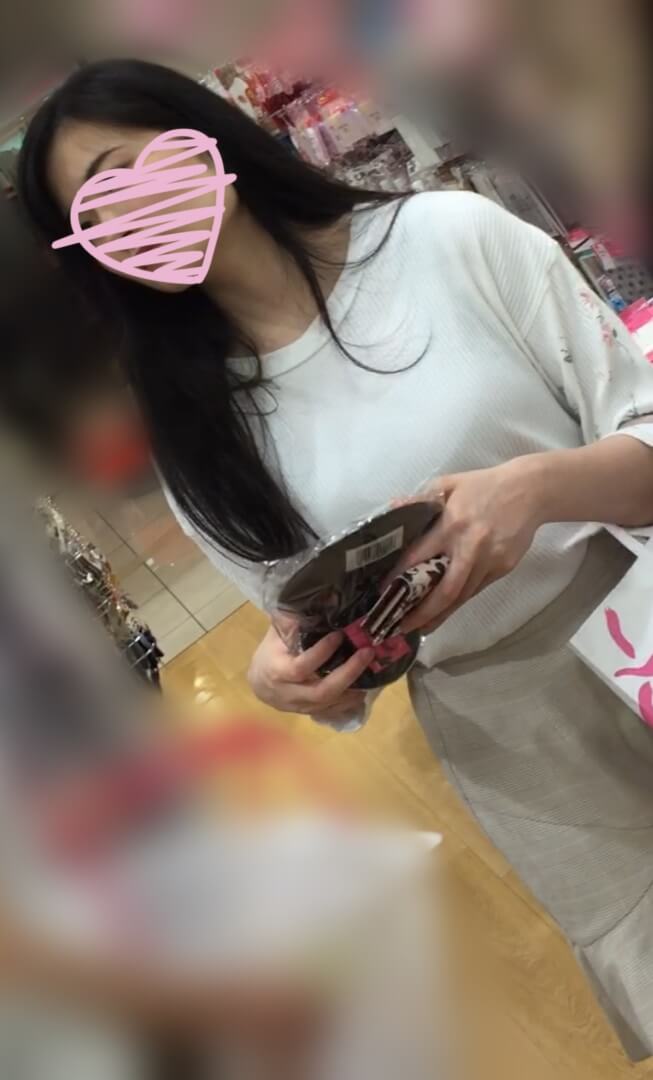 p138114605e8c401c581
