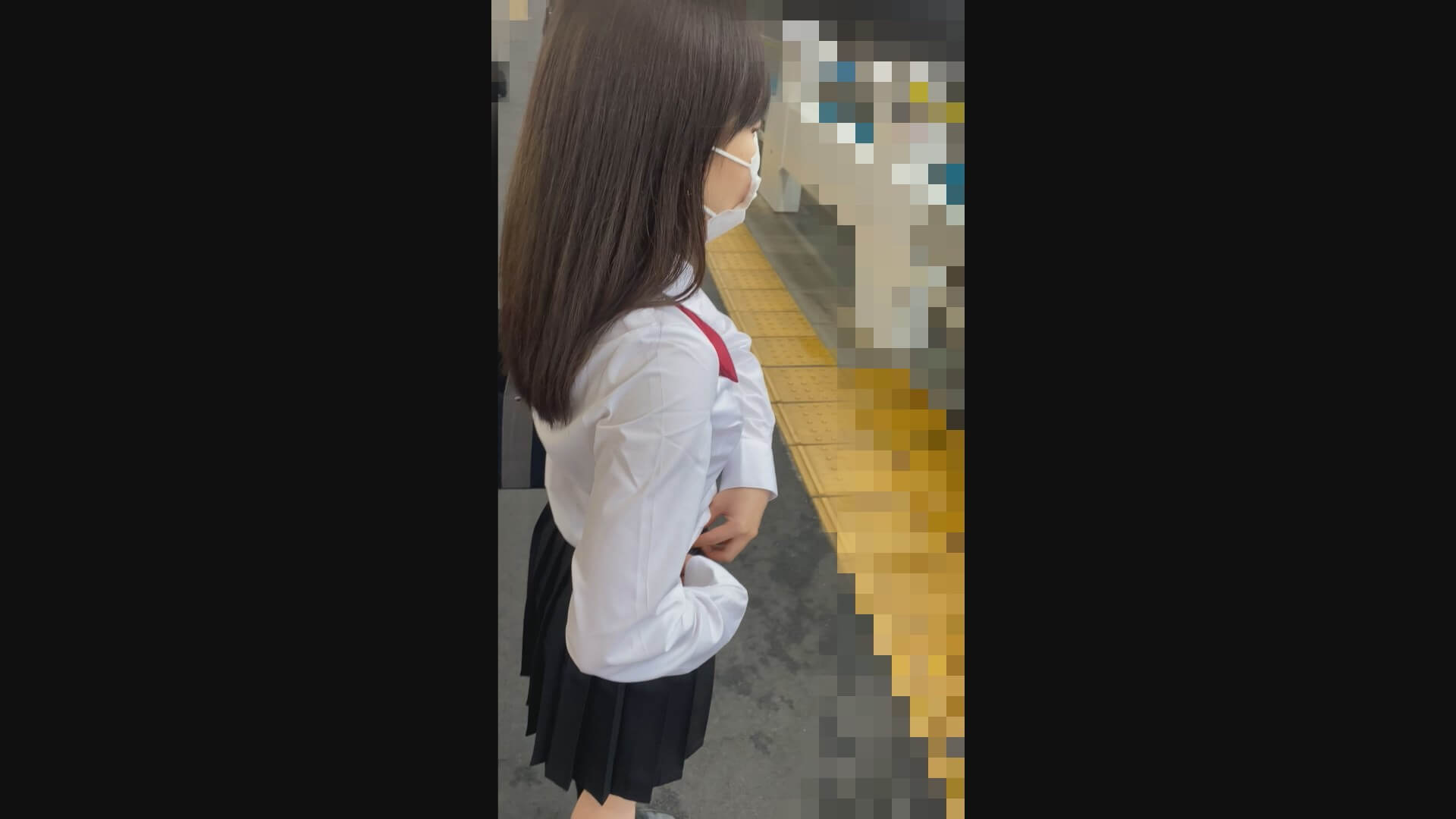 p158630615bdb1eec513