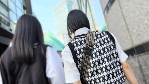 p1799606278d7934ccd5