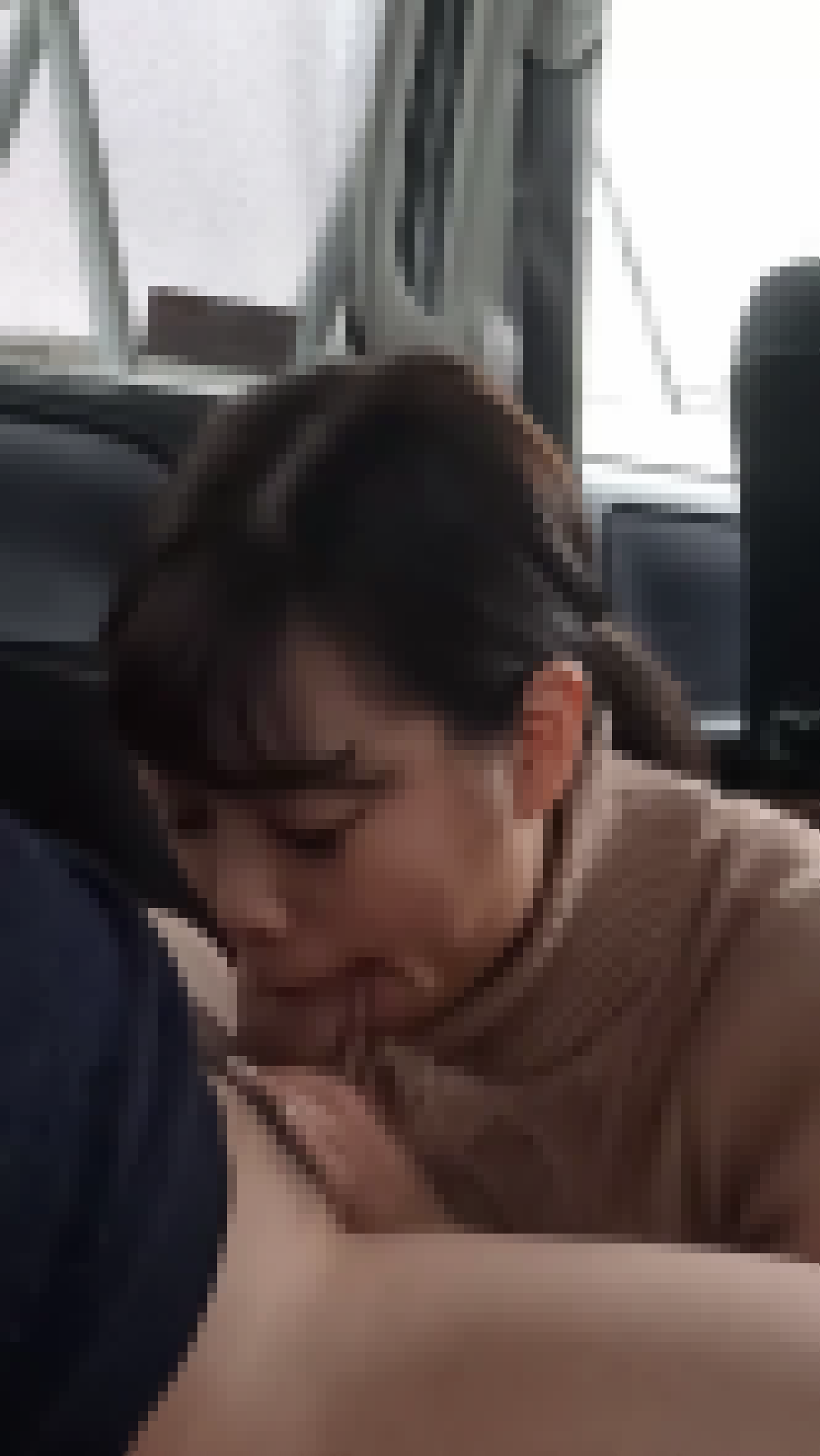 f2856124