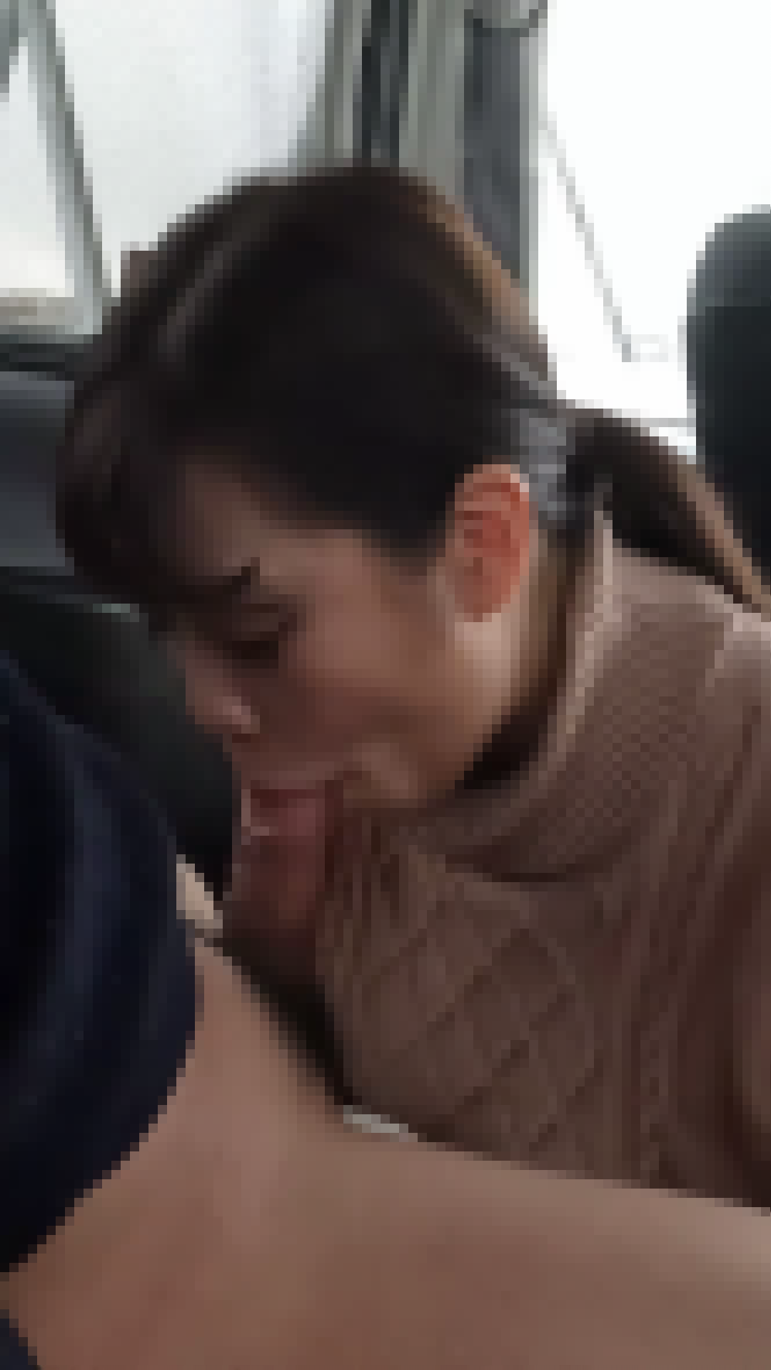 f2856124