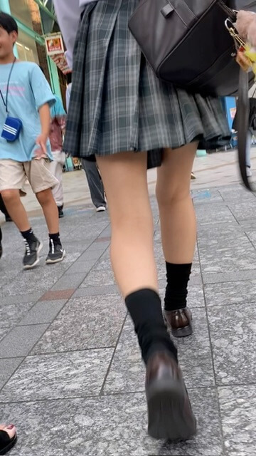 p21469564b15c03cf5b7