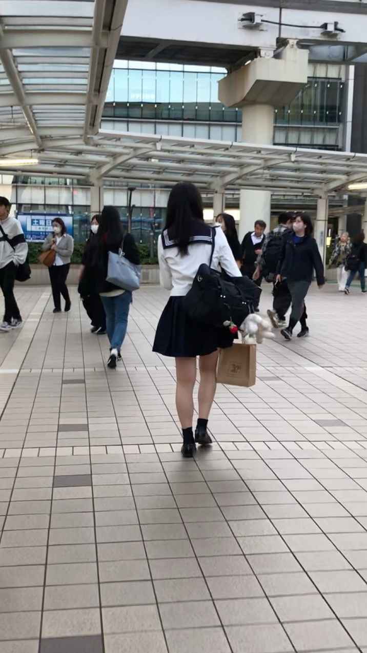 p2600416864085ae9e62