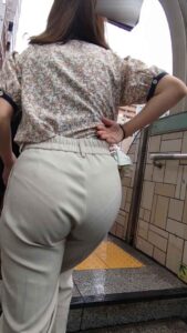 p261219687de9285ba8a